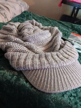 Knit Brim Beanie Cap in Light Taupe Slouce Hat